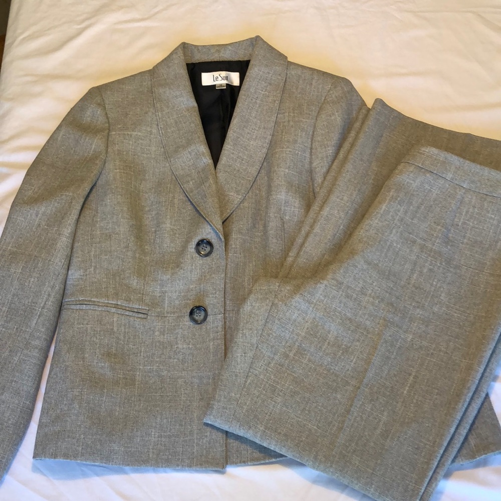 Grey pant suit